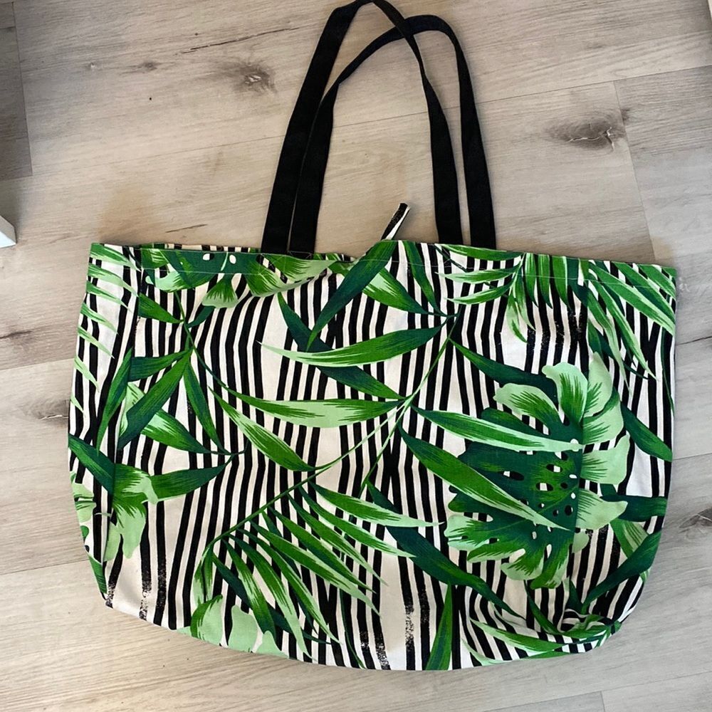 X-Large canvas leaf tote
